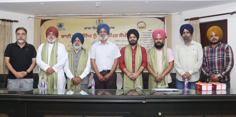 ਸਾਹਿਤਕ ਸਿੰਪੋਜ਼ੀਅਮ: ਨਨਨਰਾਾਾਾਾ-ਾਾਾਾਾ-ਾਾਾ-ਾ-ਾ