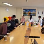 UK ਤੋਂ ਭਾਰਤ ਵਾਪਸ ਆਉਣ ਦੇ ਇੱਛੁਕ ਨੌਜਵਾਨਾਂ ਨੇ ਜਥੇਦਾਰ ਗੜਗੱਜ ਨੂੰ ਆਪਣੇ ਹਾਲਾਤ ਤੋਂ ਕਰਵਾਇਆ ਜਾਣੂ