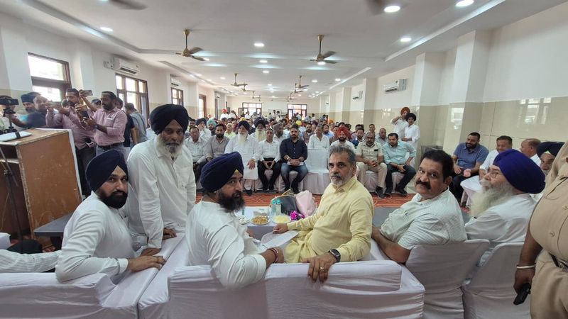 ਵਪਾਰੀਆਂ ਨਾਲ ਮੀਟਿੰਗ: ‘ਪ’ ਨਾਰਨਨਾਨਾਾਾ