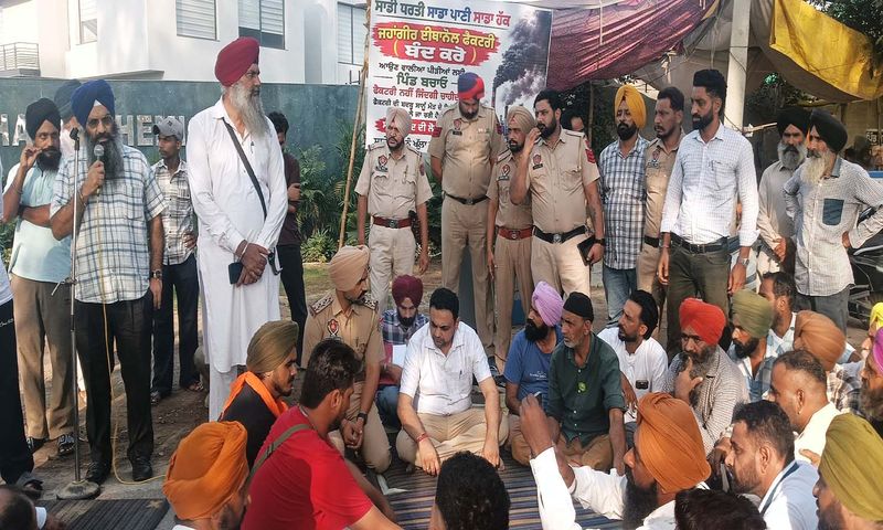 ਪ੍ਰਦੂਸ਼ਣ ਵਿਰੁੱਧ ਵਿਰੋਧ: ਪ੍ਰਦੂਸ਼ਣ ਵਿਰੁੱਧ ਵਿਰੋਧ: ਅਤੇ ਪ੍ਰਦੂਸ਼ਣ ਵਿਰੁੱਧ ਵਿਰੋਧ: ਇੱਕ ਵਾਰ ਫਿਰ ਵਿਕਲਪ ਵਜੋਂ ਕੰਮ ਕਰਨਾ