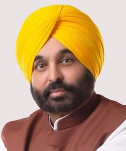 ਭਗਵੰਤ ਮਾਨ ਪਹਿਲਾ ਵਿਅਕਤੀ ਹੈ ਜੋ ਅਜਿਹਾ ਕਰਨ ਦੇ ਯੋਗ ਹੈ।
