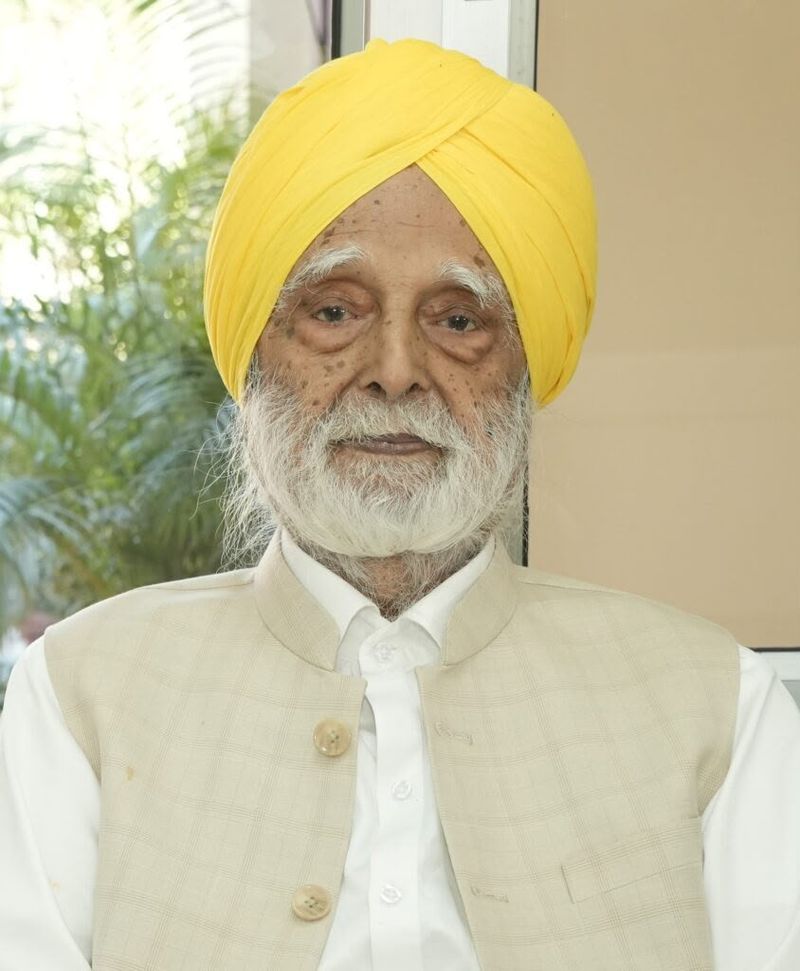 ਗੁਰਦੇਵ ਸਿੰਘ ਬਰਾੜ ਆਪਣੀ ਸਿਹਤ ‘ਤੇ ਧਿਆਨ ਕੇਂਦਰਿਤ ਕਰਦਾ ਹੈ