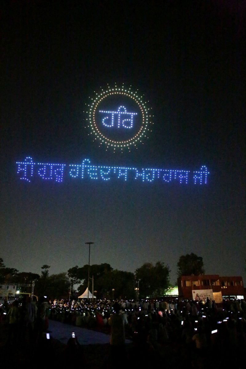ਸਾਹਨੇਵਾਲ ’ਚ ਪ੍ਰਕਾਸ਼ ਪੁਰਬ ਨੂੰ ਸਮਰਪਿਤ 500 ਡਰੋਨਾਂ ਦਾ ਸ਼ੋਅ