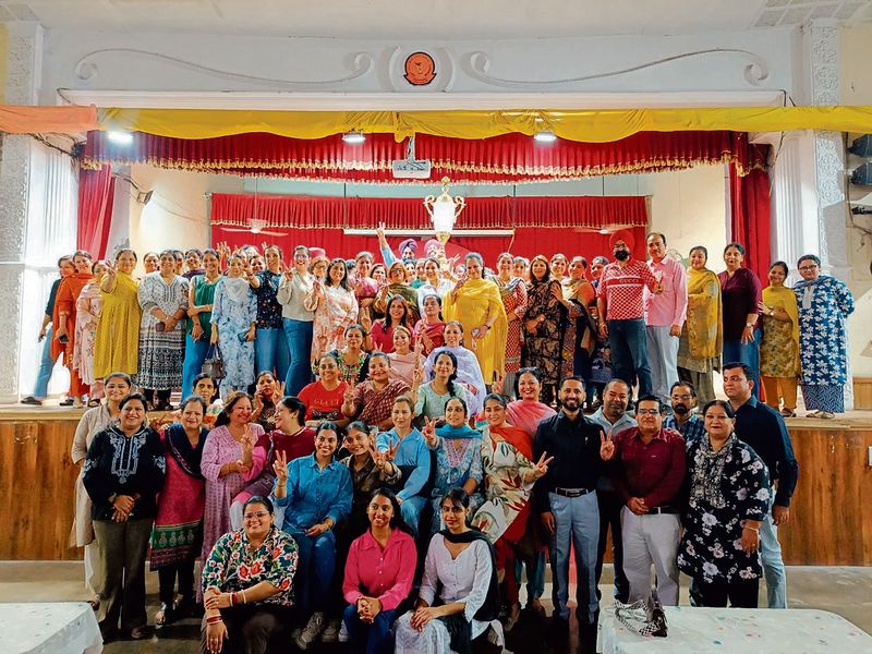 ਯੂਥ ਫੈਸਟੀਵਲ ਵਿਕਟਰੀ: ਯੂਥ ਫੈਸਟੀਵਲ ਵਿਕਟਰੀ: ਯੂਥ ਫੈਸਟੀਵਲ ਦੀ ਜਿੱਤ
