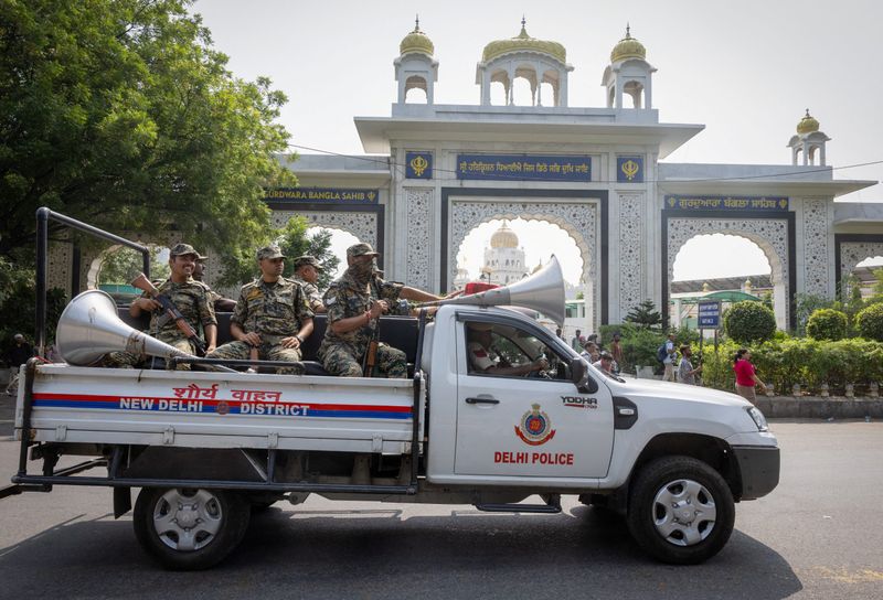 ਗੁਰਦੁਆਰਾ ਬੰਗਲਾ ਸਾਹਿਬ: ਇਹ ਵੀ ਪੜ੍ਹੋ