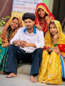 ਵਾਇਰਲ ਵੀਡੀਓ: ਇਸ ਵੀਡੀਓ ਦਾ ਇੱਕ ਵੀਡੀਓ ਵਾਇਰਲ ਹੋ ਰਿਹਾ ਹੈ, ਜਿਸ ਵਿੱਚ ਲੋਕਾਂ ਨੇ ਆਪਣੇ ਚਿਹਰੇ ‘ਤੇ ਇੱਕ ਨਵੀਂ ਵੀਡੀਓ ਬਣਾਈ ਹੈ।