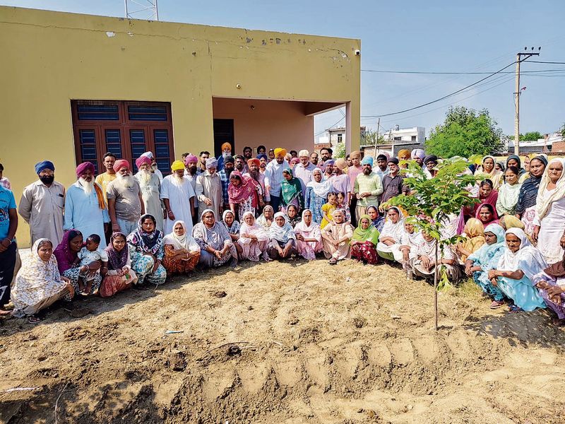 ਗ੍ਰਾਮ ਪੰਚਾਇਤ ਦਾ ਮਤਾ: ਪਿੰਡ ਬਾਠਾਂ 115ਵੰਡ ਵਿੱਚ 5-5 ਮਰਲੇ ਦੇ ਪਲਾਟ ਦੇਣ ਲਈ ਪਾਸ ਹੋਇਆ ਮਤਾ