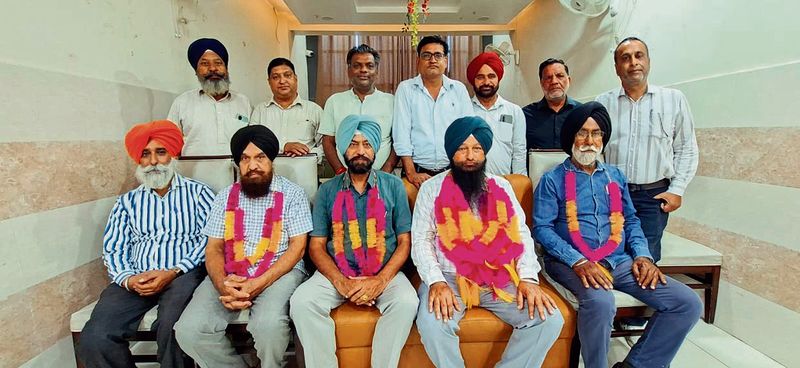 ਜਰਨਲਿਸਟ ਐਸੋਸ਼ੀਏਸ਼ਨ : ਮੁੱਖ ਜ਼ਿਲ੍ਹਾ ਕਿਰਪਾਲ ਸਿੰਘ ਸੰਧੇ ਜਰਨਲਿਸਟ ਐਸੋਸੀਏਸ਼ਨ ਸੁਨਾਮ ਦੇ ਪ੍ਰਧਾਨ