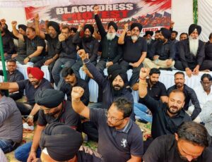 ਪਾਵਰਕੌਮ ਦੇ ਜੂਨੀਅਰ ਇੰਜਨੀਅਰਾਂ ਦਾ ਵਿਰੋਧ: ਜੂਨੀਅਰ ਇੰਜਨੀਅਰਾਂ ਨੇ ਨਤੀਜੇ ਪਾ ਕੇ ਪੇਸ਼ ਕੀਤਾ ਜਤਾਇਆ