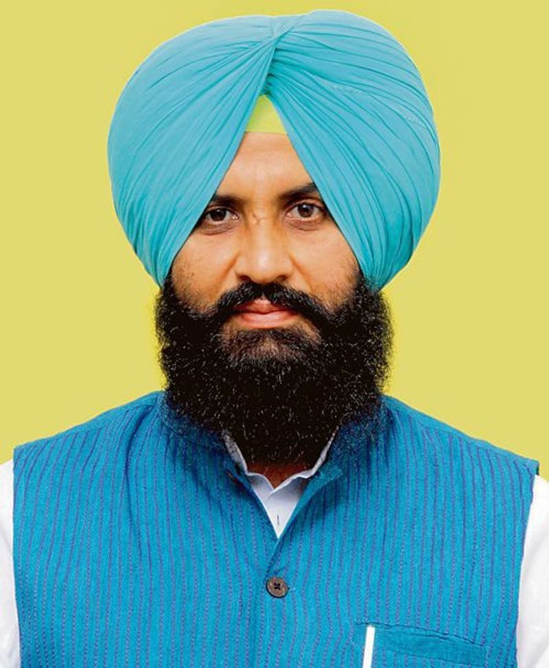 ਸਿਮਰਜੀਤ ਬੈਂਸ ਮਾਣਹਾਨੀ ਕੇਸ: ਮਾਣਹਾਨੀ ਪਾਰਟੀ 'ਚ ਇੱਕ ਸਾਲ ਦੀ ਸਜ਼ਾ ਪੂਰੀ 'ਚੰਡੀਗੜ੍ਹ ਦੇ ਸਿਮਰਜੀਤ ਬੈਂਸ