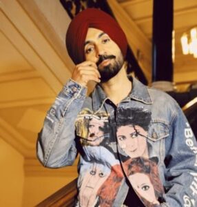 'ਕੁੜੀਆਂ ਕੋਲ ਕੁਝ ਨਹੀਂ ਹੈ': ਬਾਕੀ ਸਭ ਕੁਝ ਠੀਕ ਹੈ ਇਕ ਹੋਰ ਚੀਜ਼ ਖਰੀਦੋ